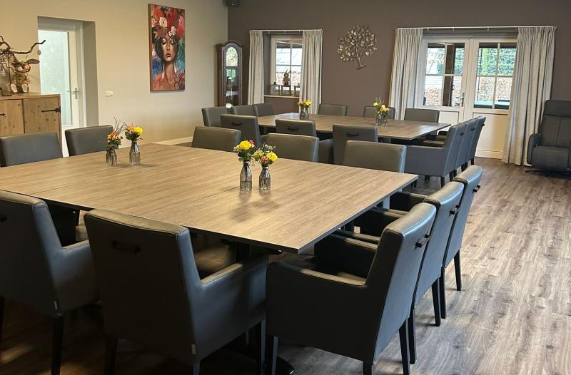 Binnen in de huiskamer van Oda Hoeve